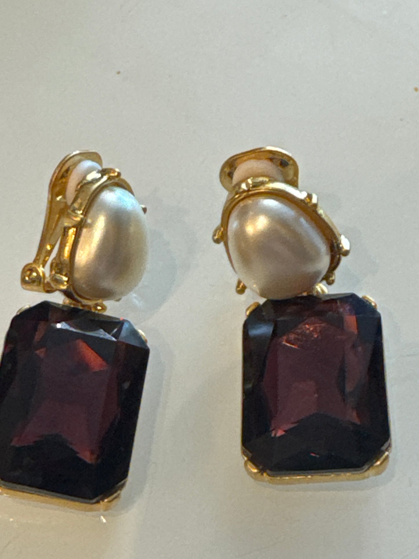 Retro pearl and amethyst colored stone drop earring