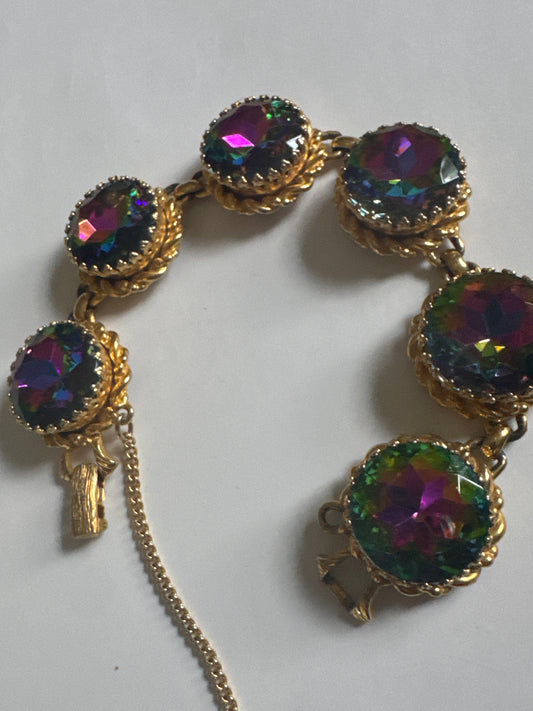 Wow Factor late 1940s signed SCHIAPARELLI watermelon Stone bracelet in gorgeous condition