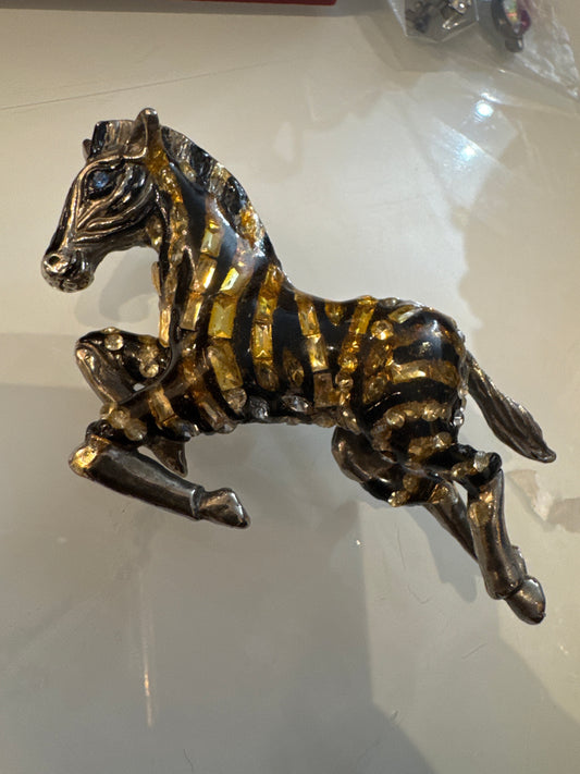 1970s signed Wendy Gell trembler horse brooch
