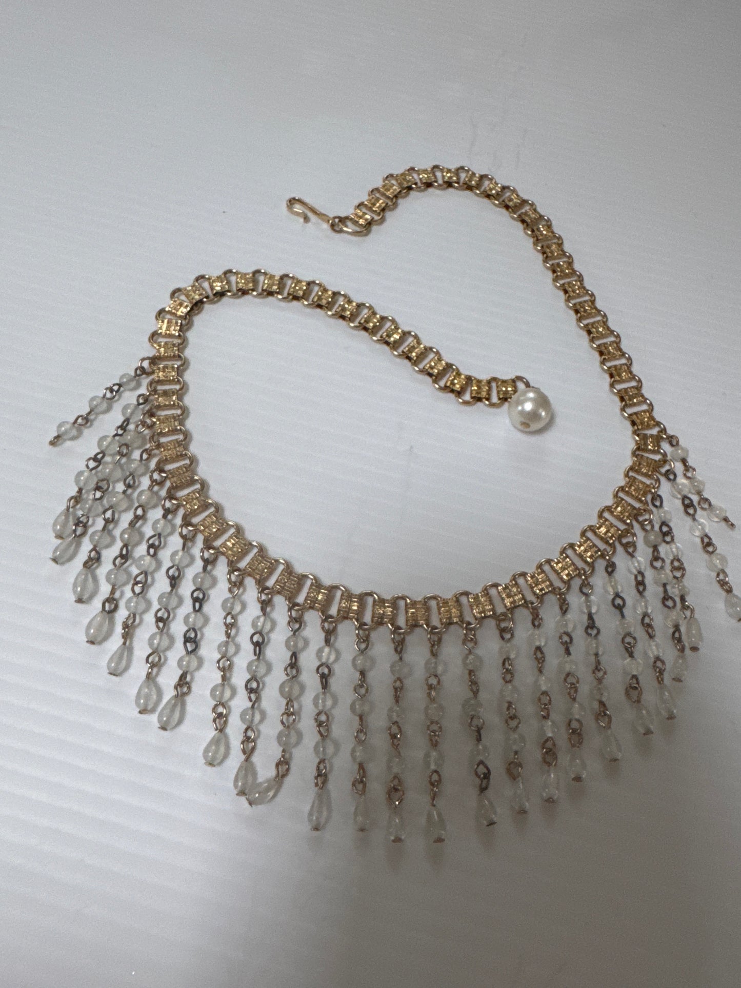 Stunning vintage book chain necklace with dangling beads