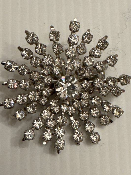 Beautiful vintage snowflake rhinestone brooch from the 1950s