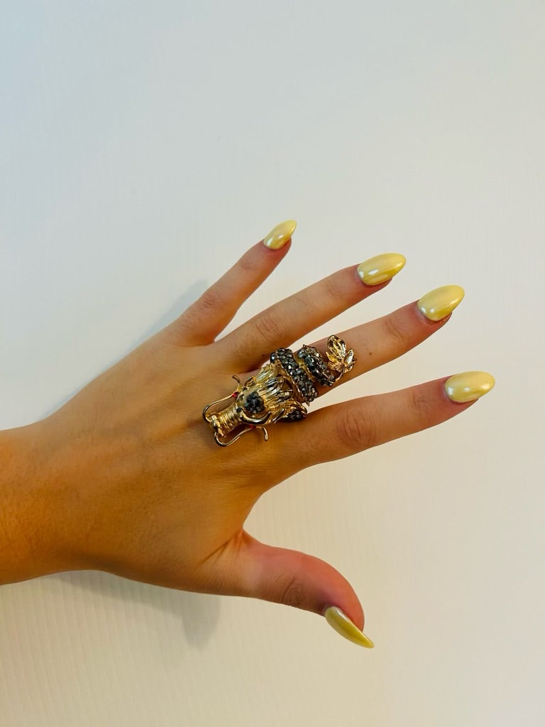 Vintage gold tone dragon ring with black/red rhinestones