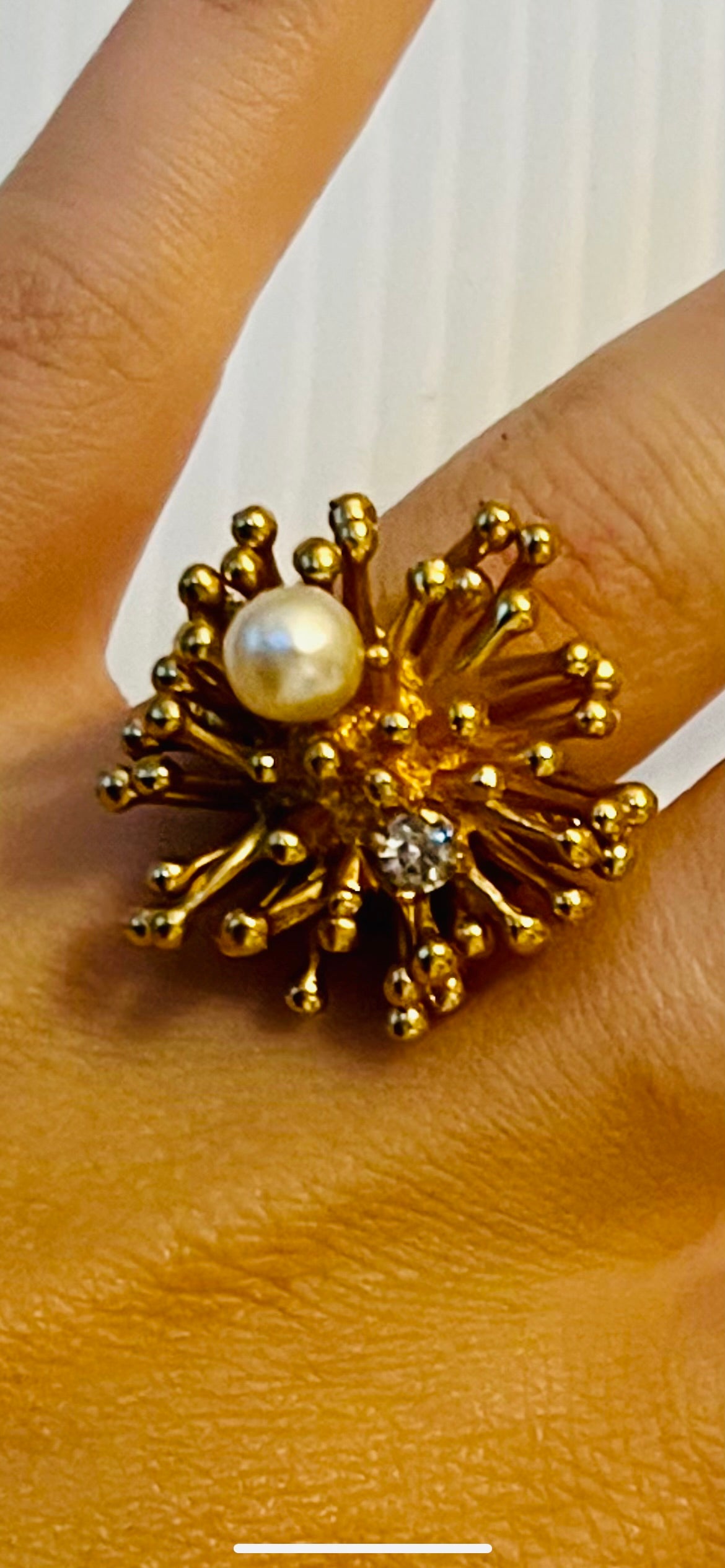 Vintage Sarah Coventry pearl rhinestone celestial ring