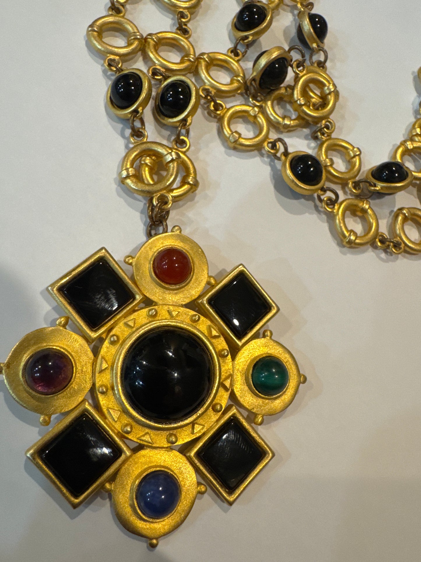 Signed 1980s Patty Horn necklace in matte gold with cabochons