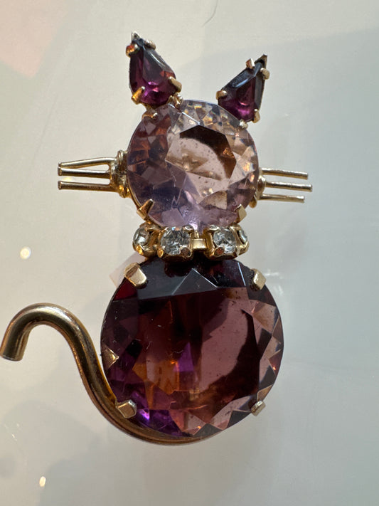 Vintage 1950s Amethyst cat brooch