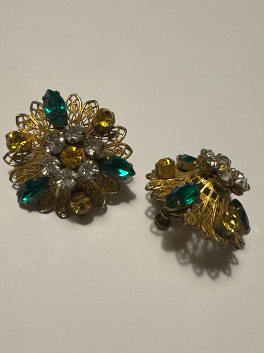stunning 1940s rhinestone  filigree screwback earrings