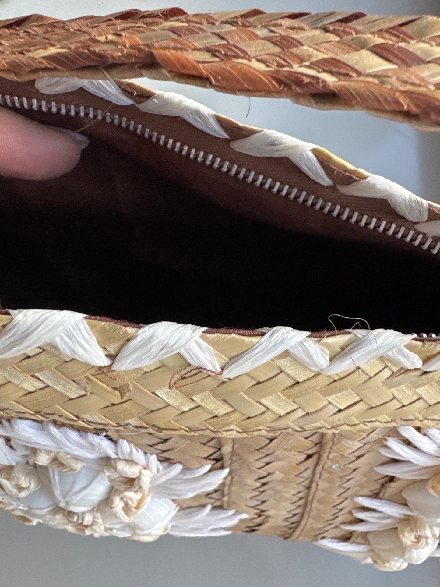 Beautiful 1960s never worn wicker bag with Shell beads  beads and Raffia. Tom