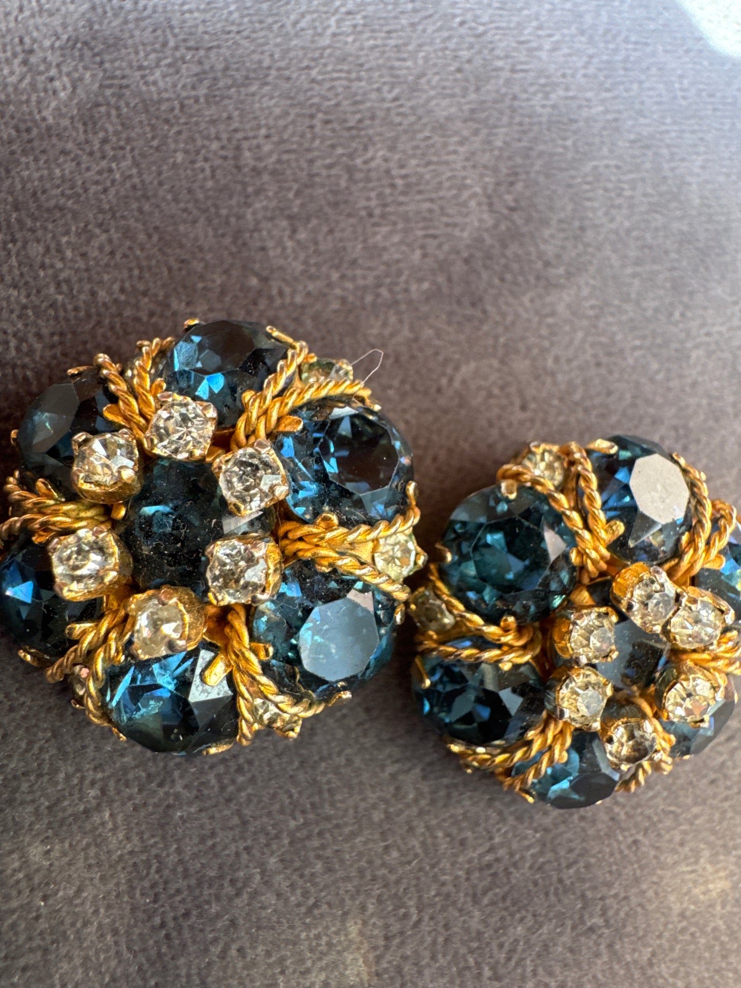 stunning vintage RhineStone clip on earrings signed ALICE CAVINESS