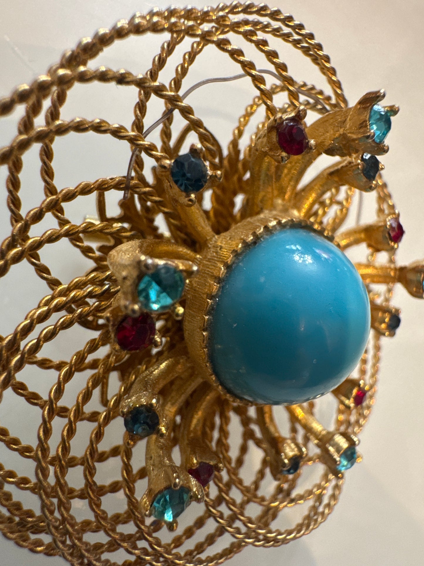 Beautiful signed FLORENZA brooch with turquoise cabochon and rhinestones