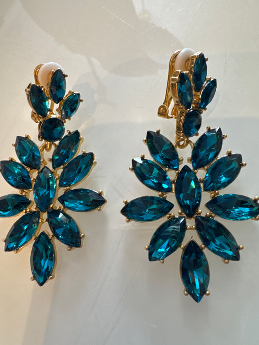 stunning Oscar de la Renta blue rhinestone chandelier earrings