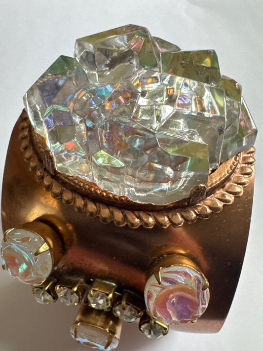 Gorgeous 1990s copper cuff with rock candy~like stones