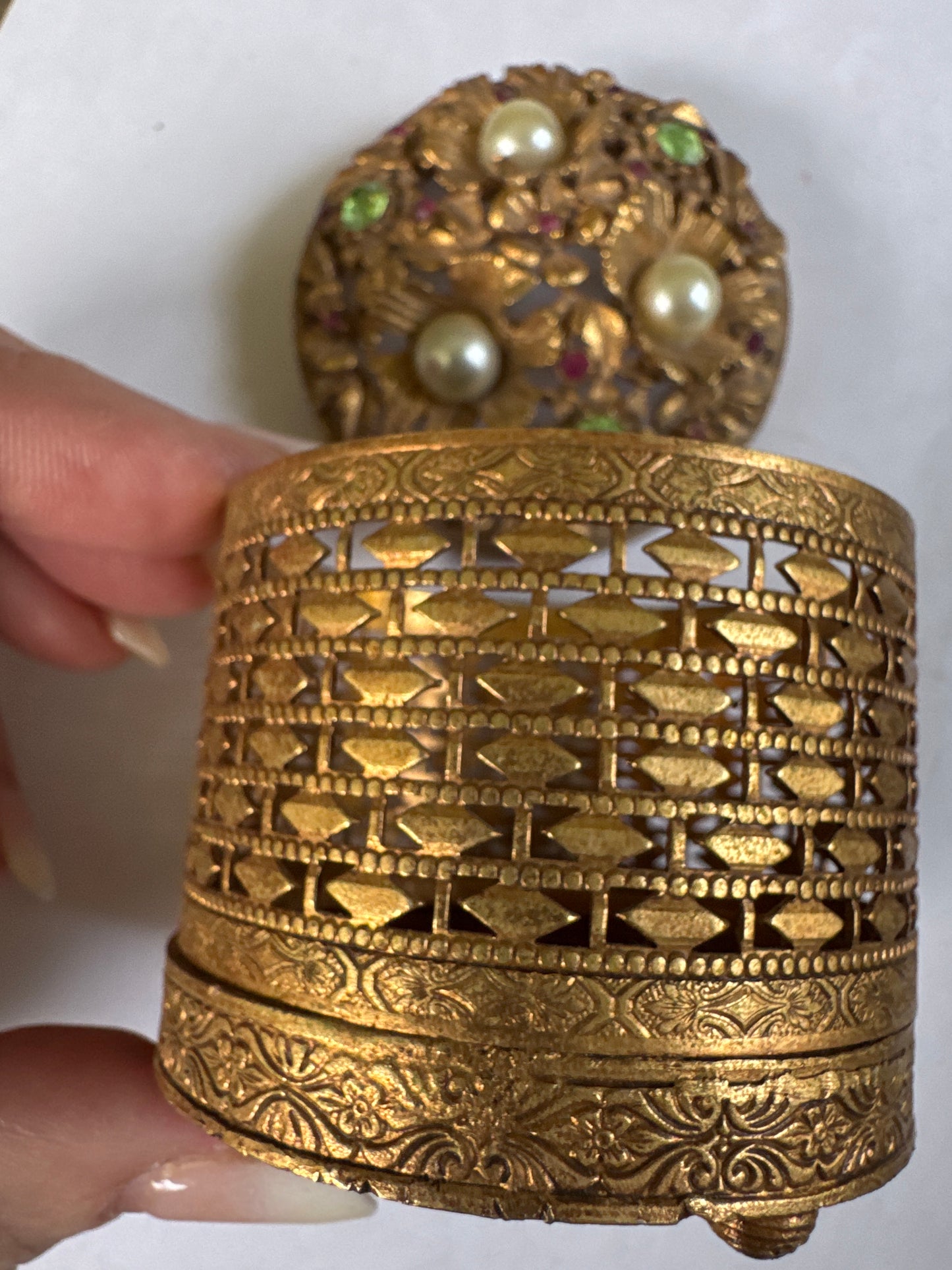 Vintage 1950s brass jeweled round trinket rhinestone vanity holder with faux pearl flowers