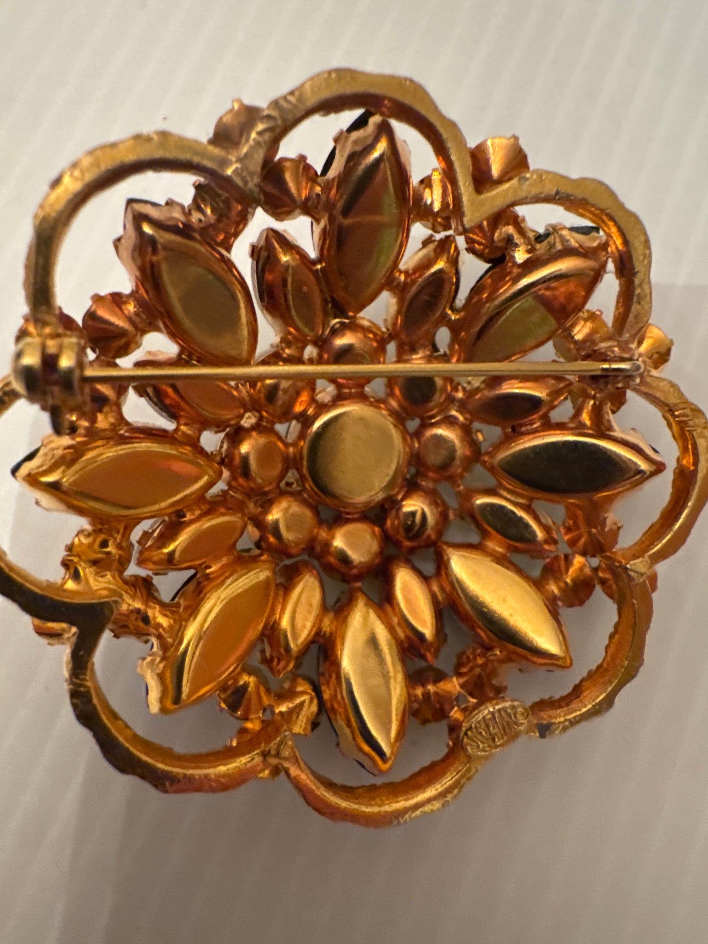 Beautiful 1950s signed WEISS dome brooch with black and white stones