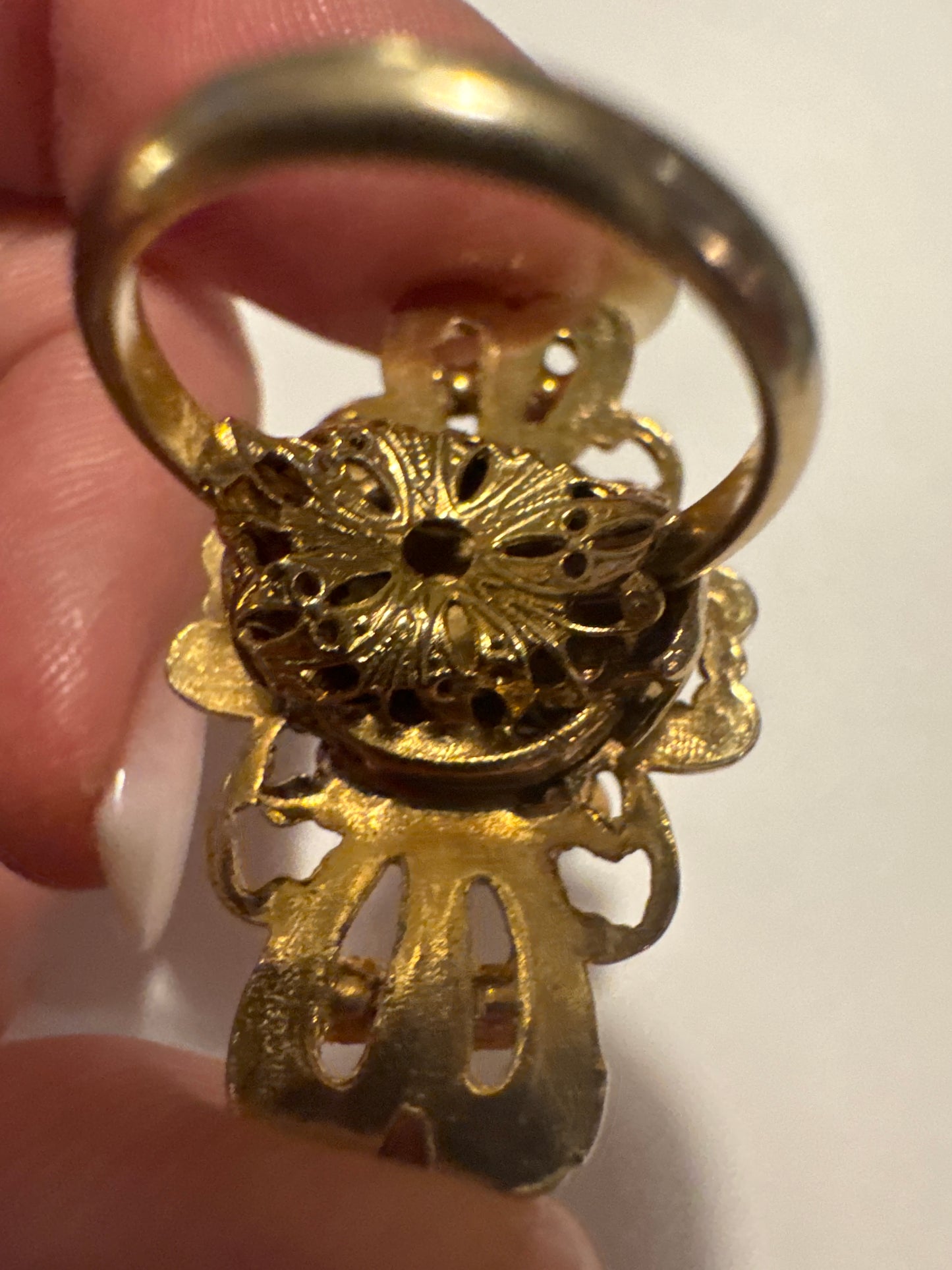 fun 1960s cocktail ring with pink confetti Centerstone. Road