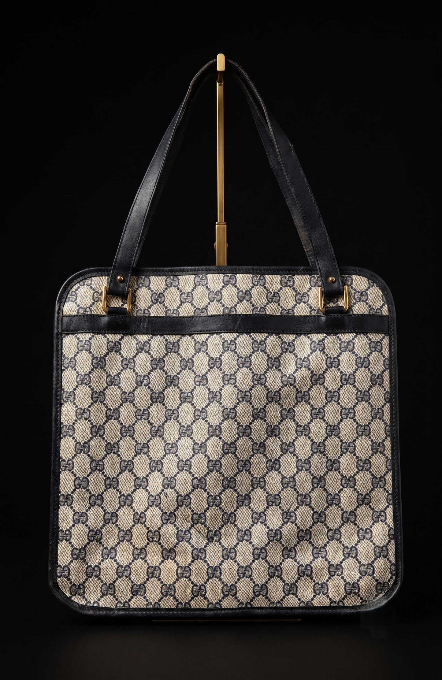 1980s Vintage Gucci tote Bag with outside pocket and shoulder strap. See photos.