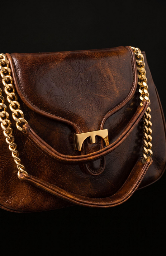 1970s Brown double chain handbag with three inside compartments