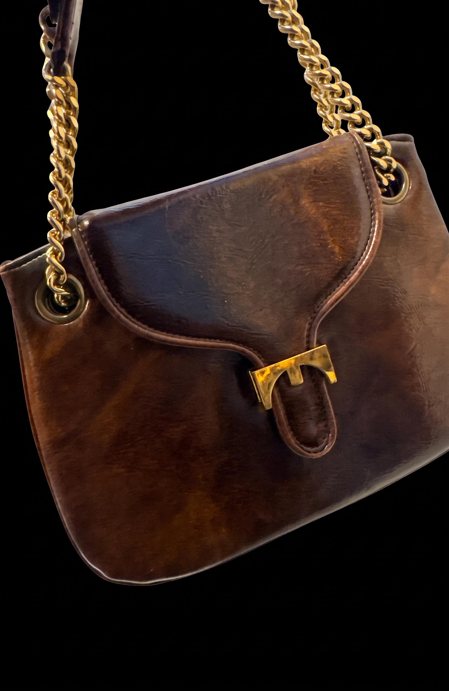 1970s Brown double chain handbag with three inside compartments
