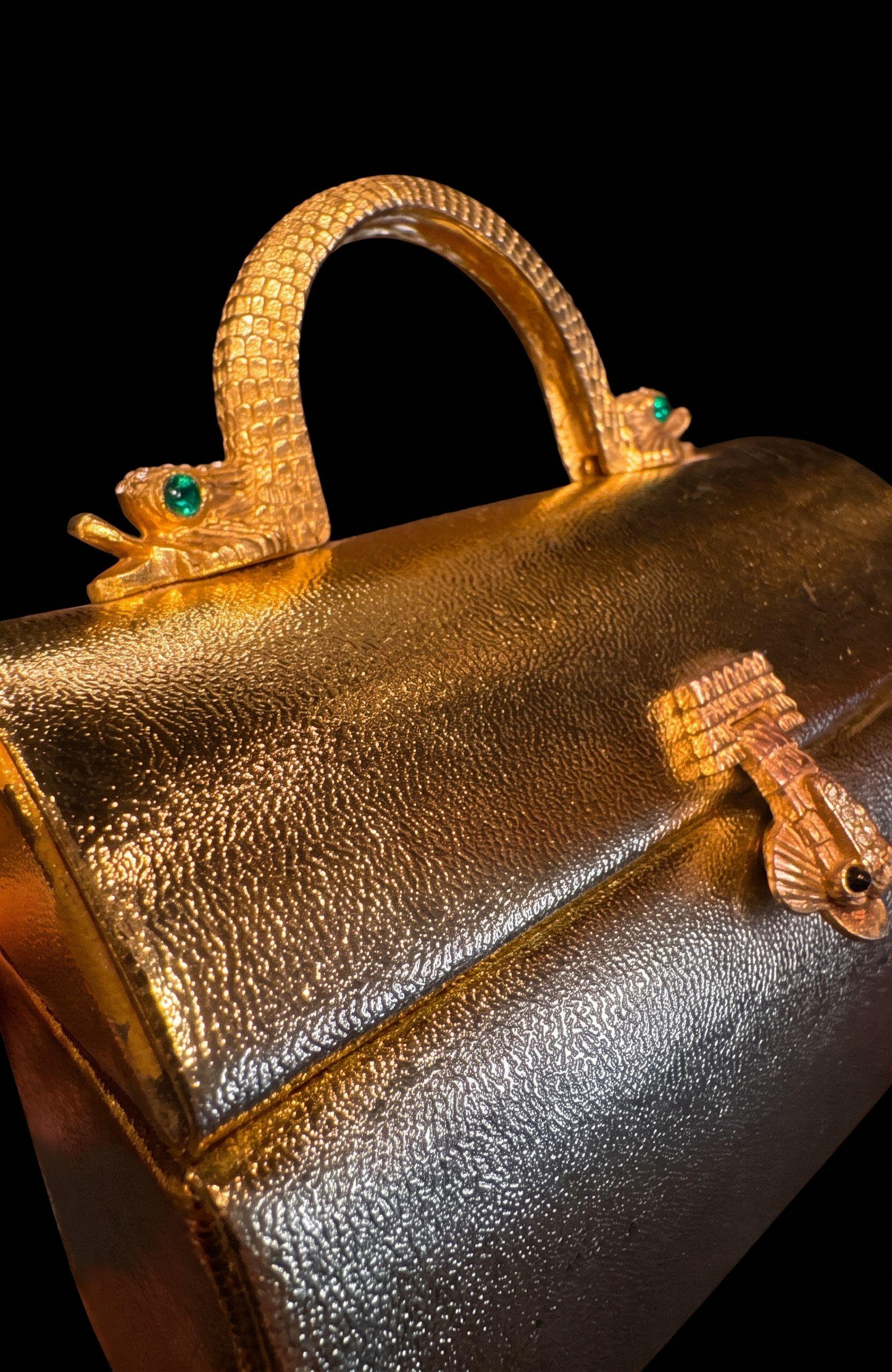 Collectors dream 1960s  vintage, Arnold Scaasi gold jewel top attributed to Kenneth Lane handbag. See photos for age related wear.