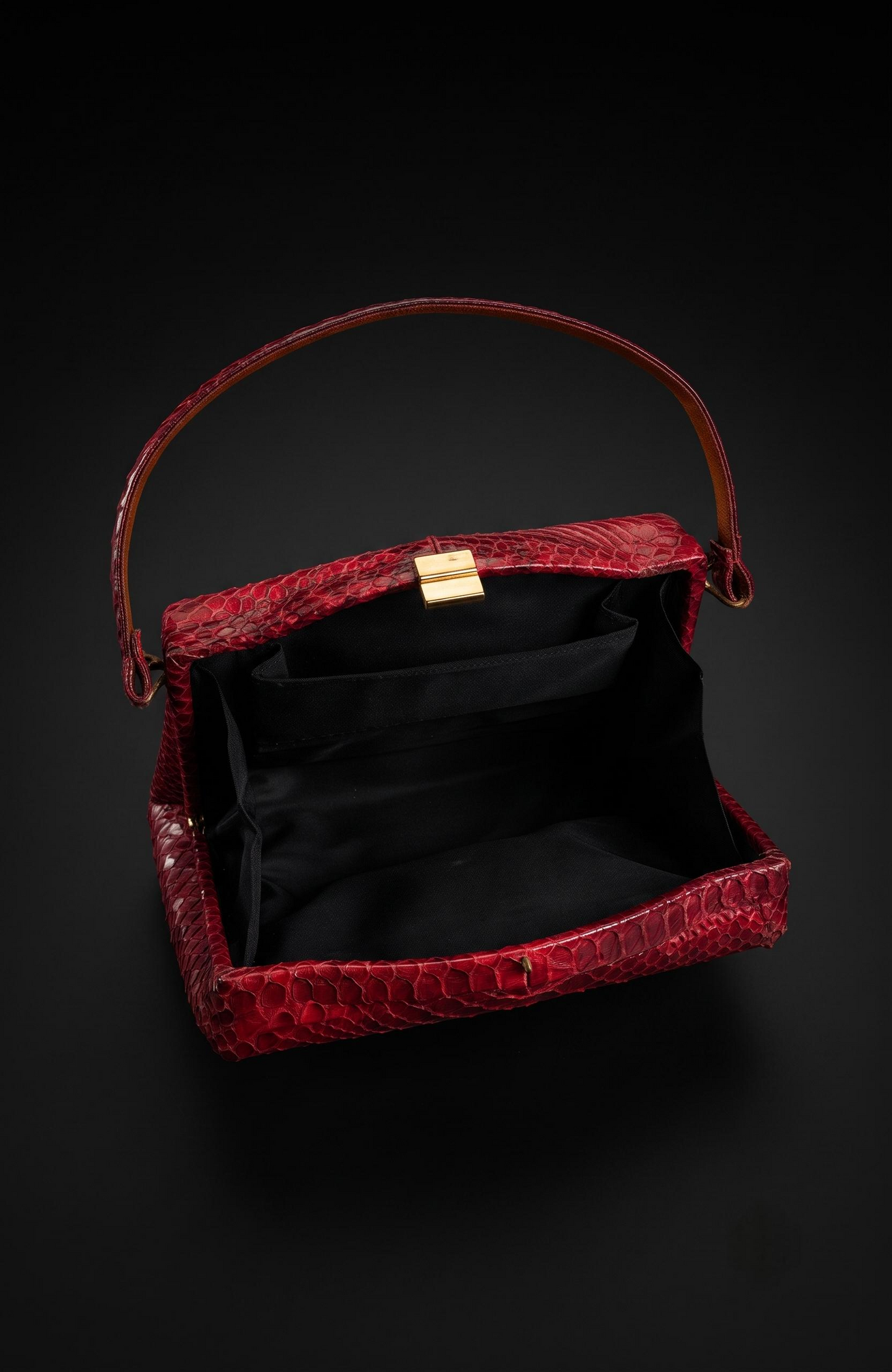 Beautiful 1940s burgundy, snake skin top handle handbag