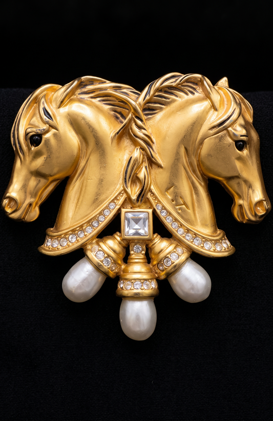 Vintage 1990s signed Elizabeth Taylor for Avon double horse head brooch. Perfect for Hampton's Polo!