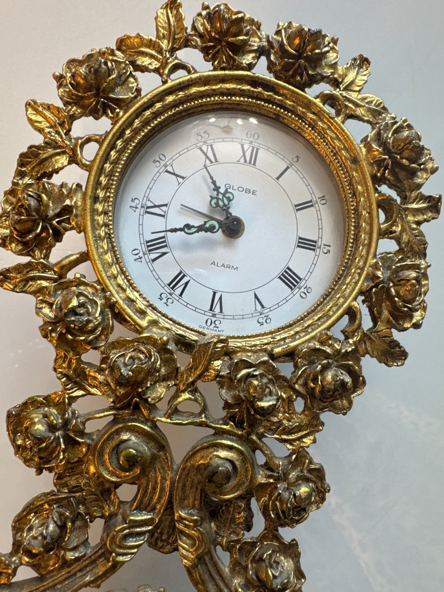 Beautiful mid century decorative working clock