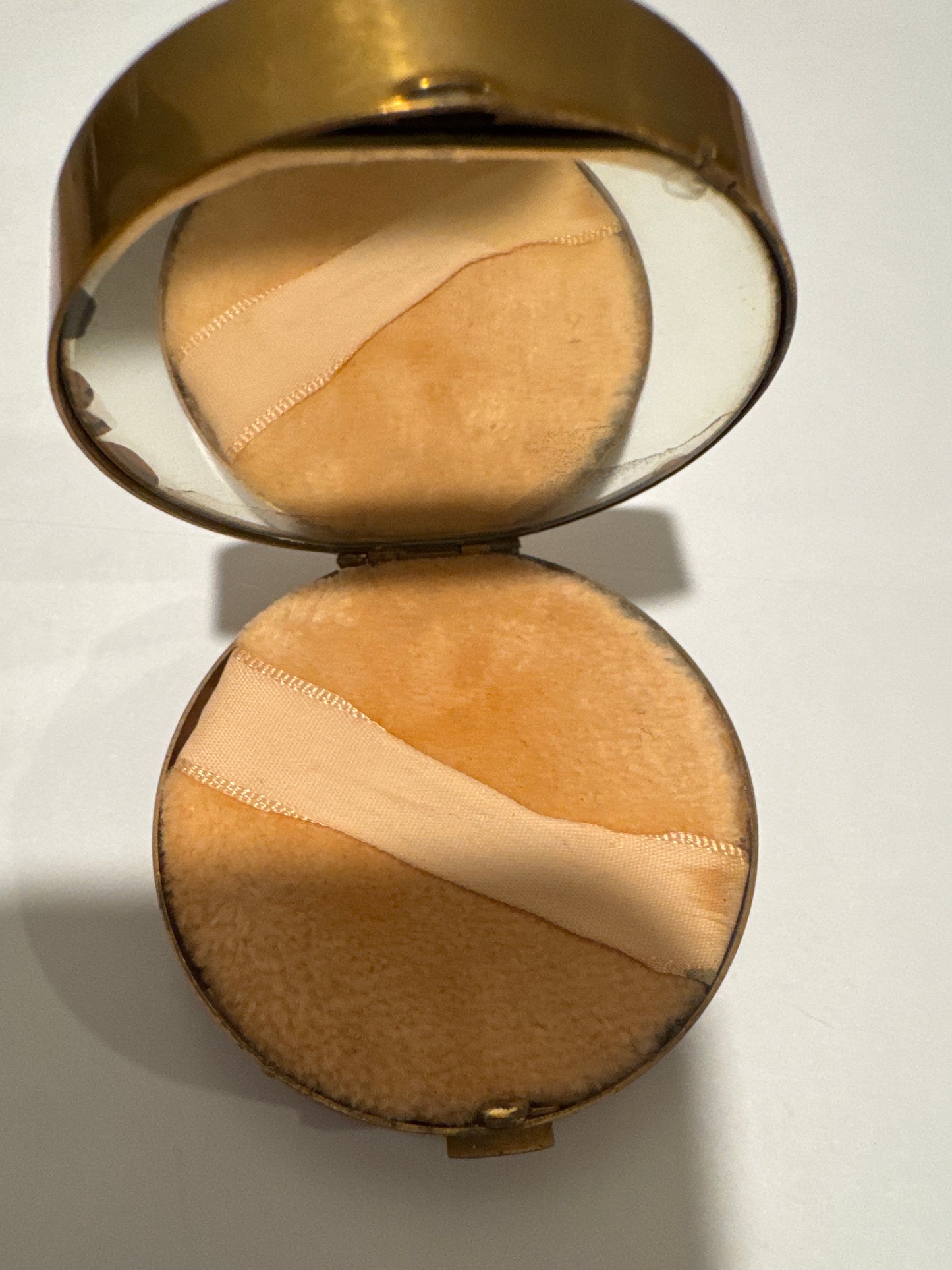 RARE 1940s built in Swiss made watch (watch does not work )powder makeup compact. Monogrammed with the name Mary on the back. Road