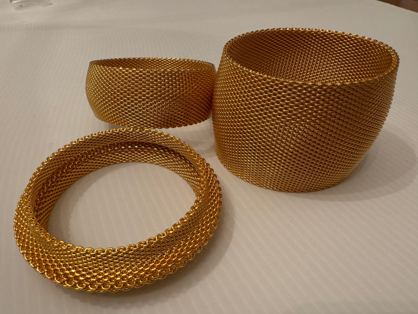 1980s gold tone mesh cuff bracelet