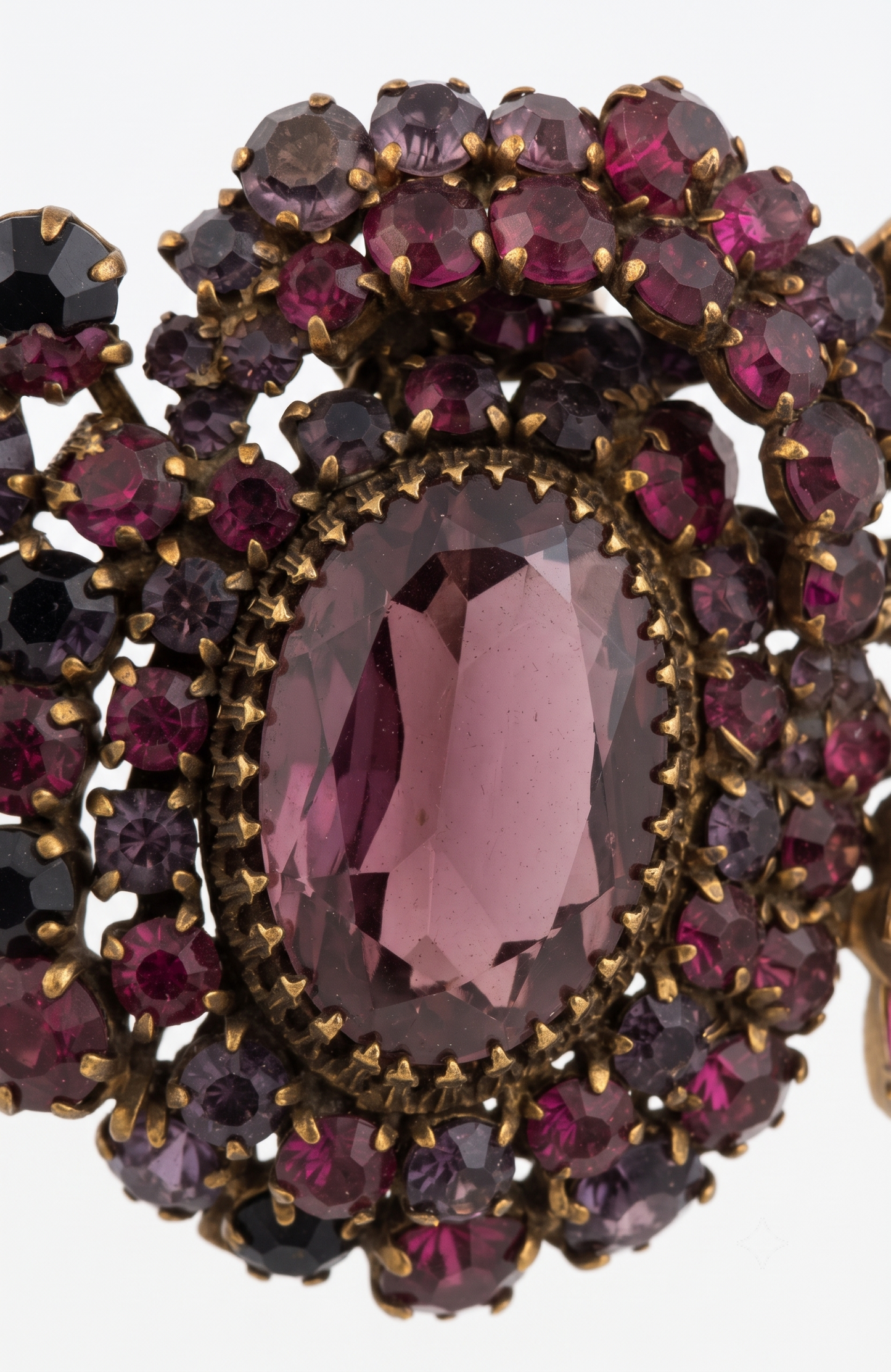 RHINESTONE NECKLACE FROM THE 1940s