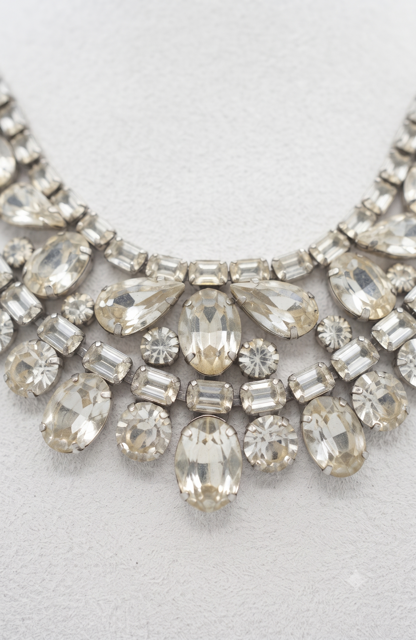 RHINESTONE NECKLACE SIGNED BY EISENBERG