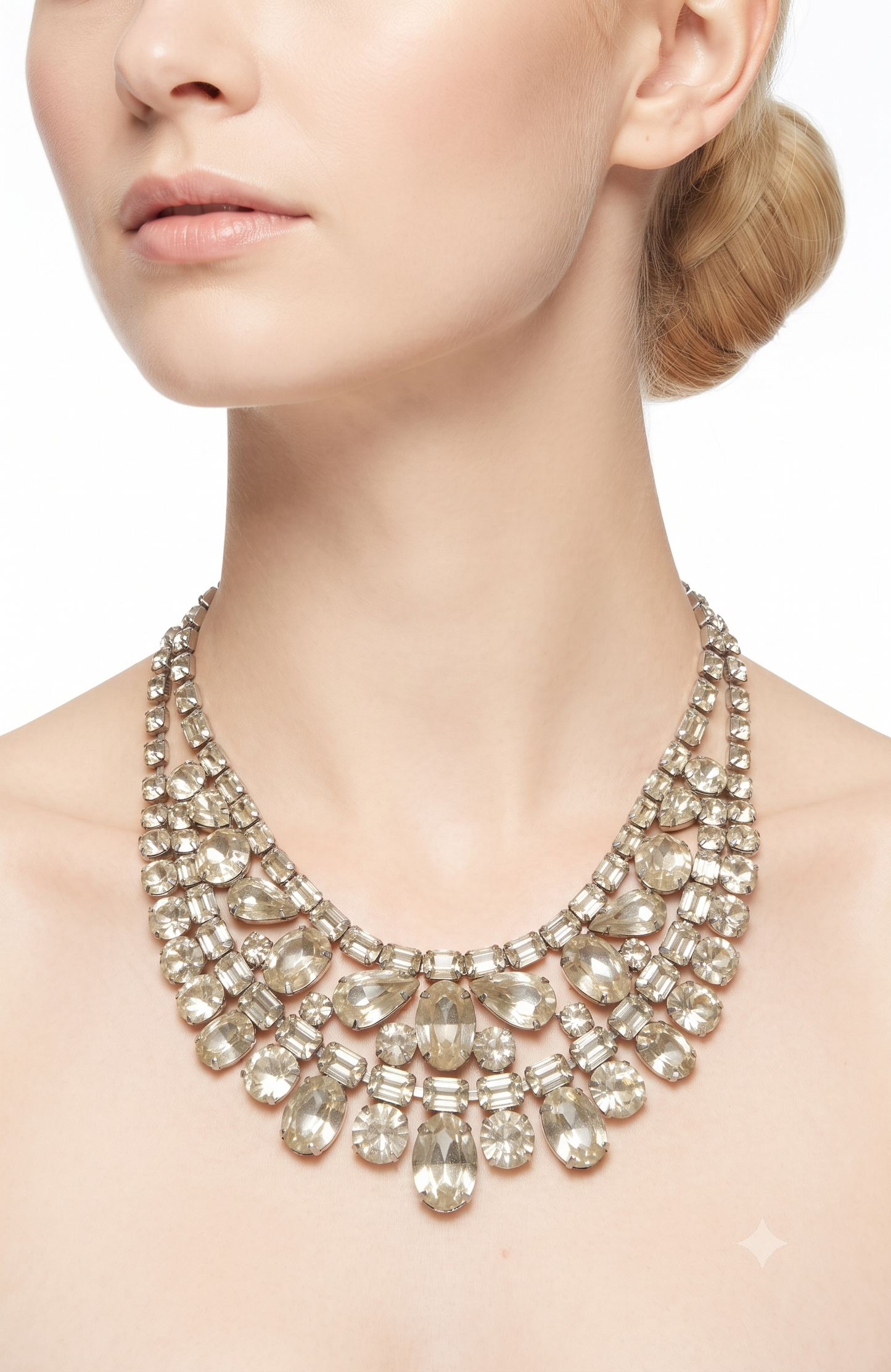 RHINESTONE NECKLACE SIGNED BY EISENBERG
