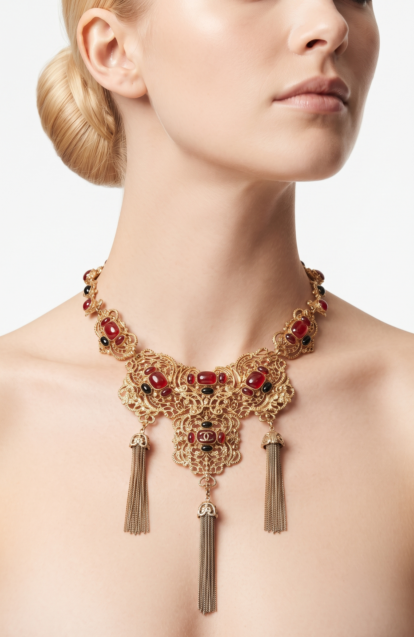 Vintage Early 2000’s Rare Chanel Runway Necklace