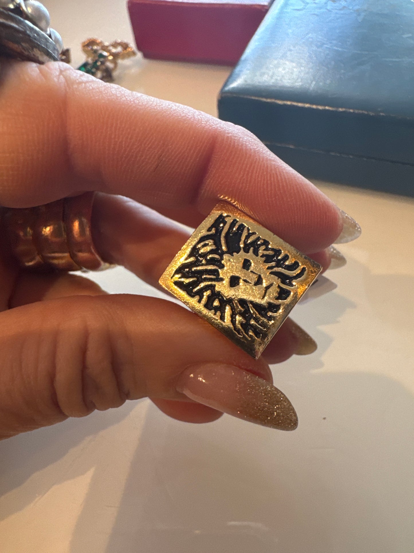 1980s vintage ANN KLEIN tiger ring in gold tone with black enamel