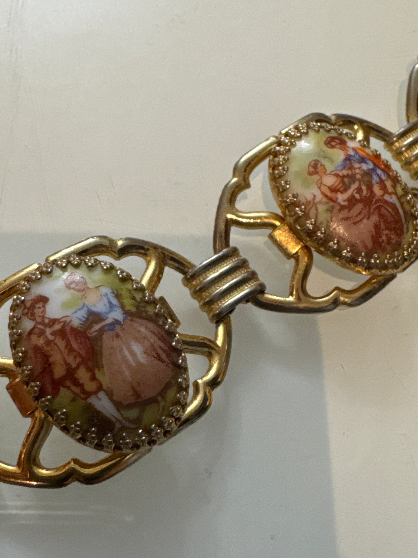 1950s mid century courting couples link bracelet with garden scenes