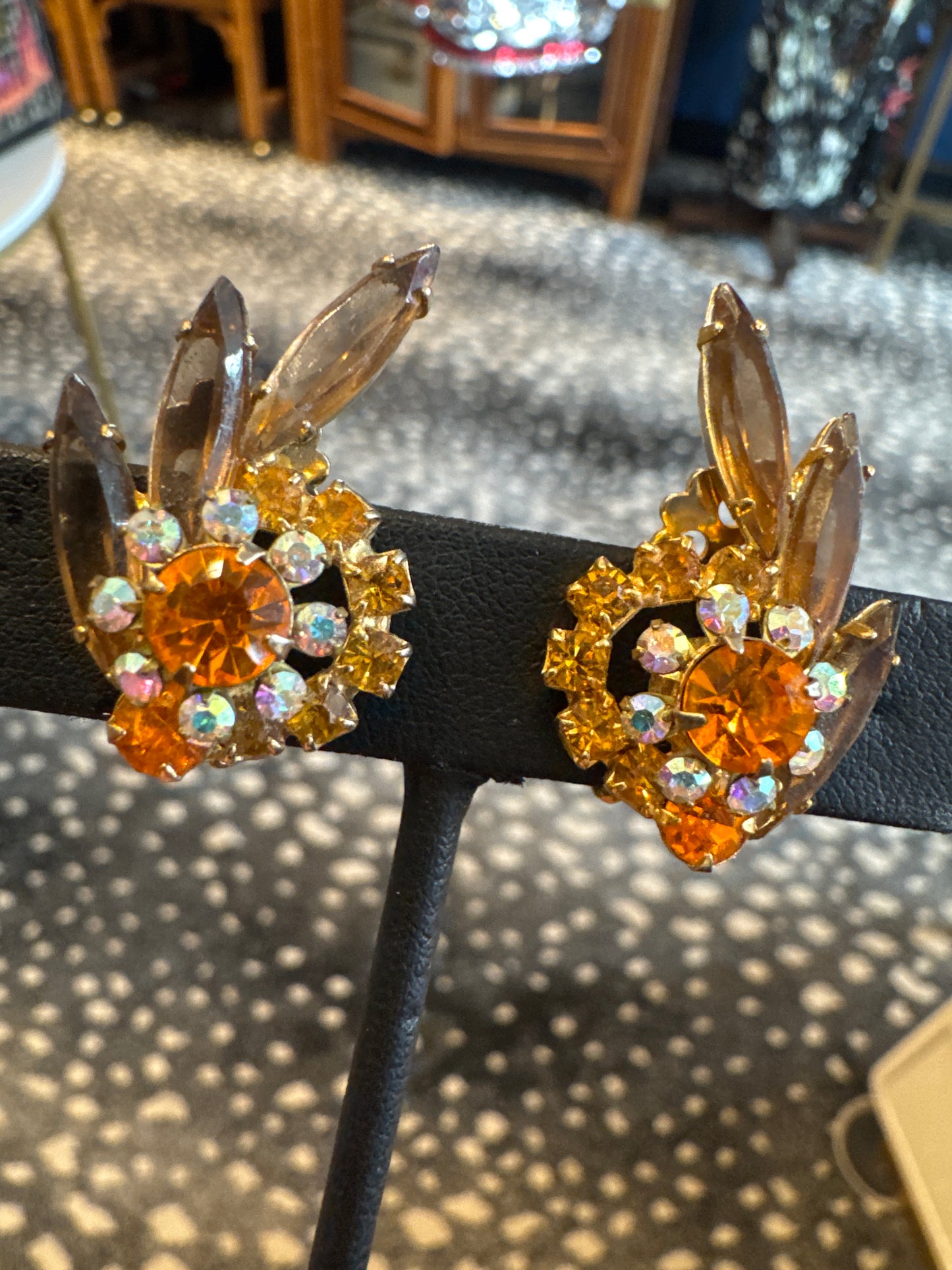 1950s Juliana clip on earrings with Amber colored rhinestones