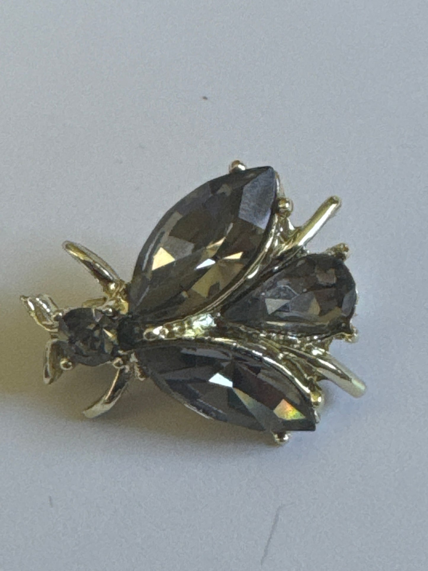 1950s mini signed DODDS gray rhinestone mini bee brooch