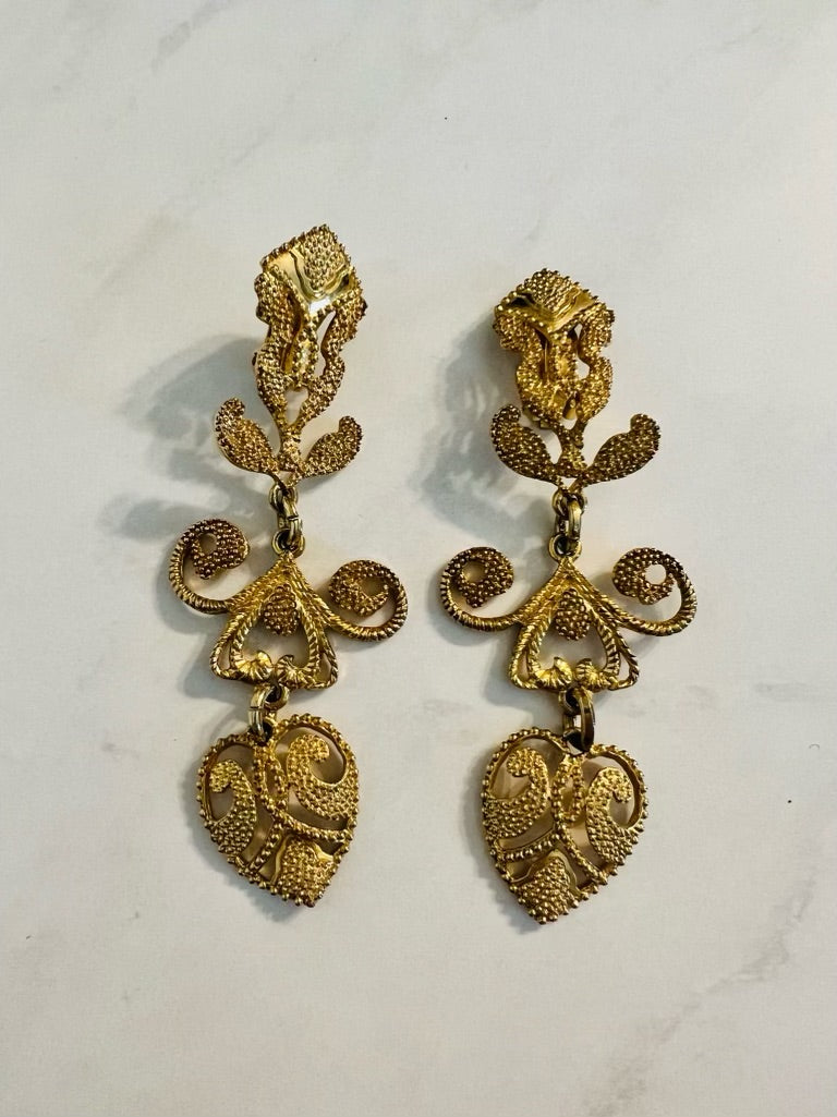 Vintage gold tone clip on dangle heart shaped earrings