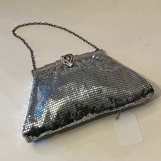 Vintage 1940s Whiting & Davis Silver Bag w/ Rhinestone Clasp. Oscar worthy!