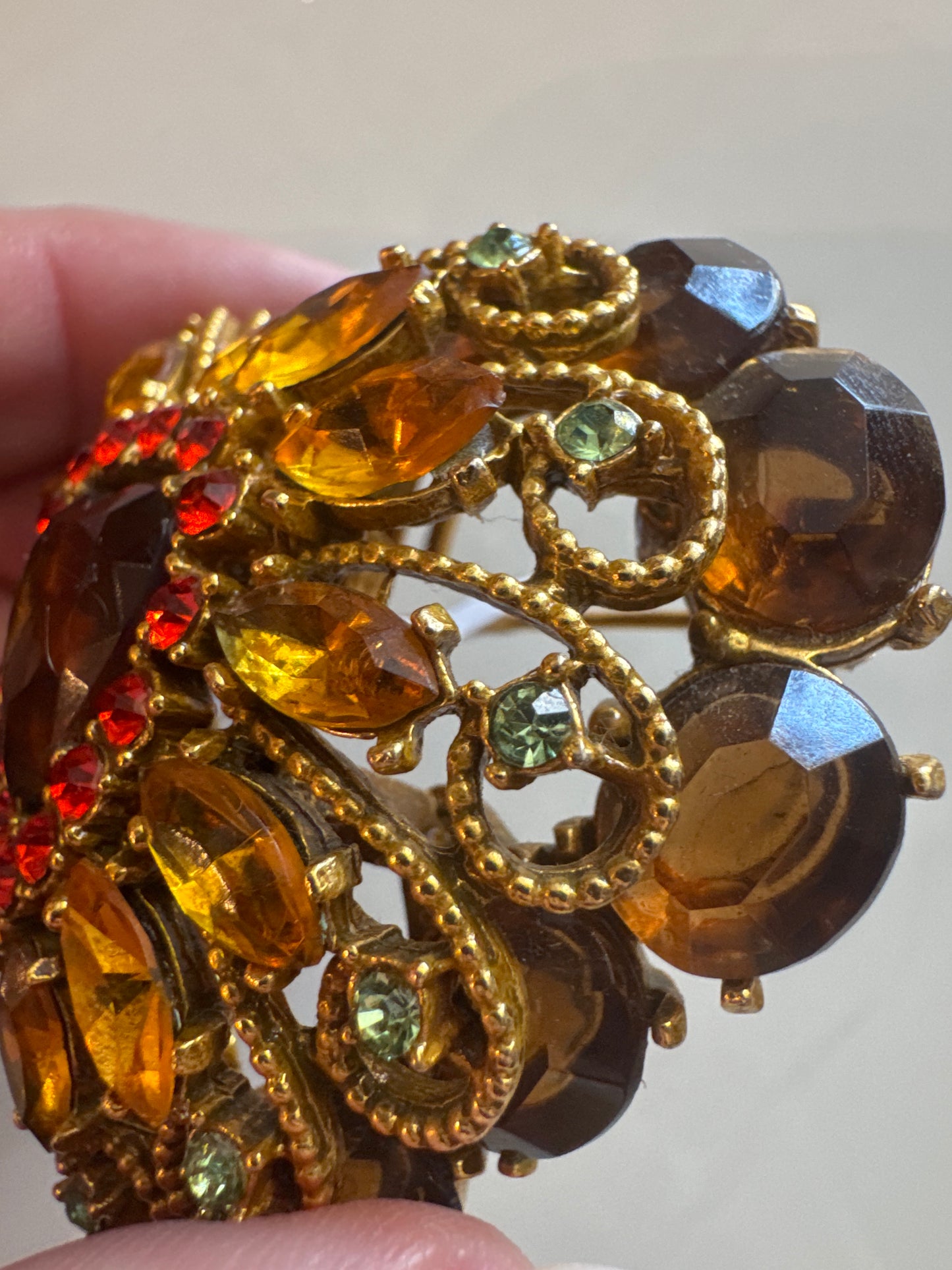 Gorgeous signed Capri 1940s rhinestone heart brooch/pendant