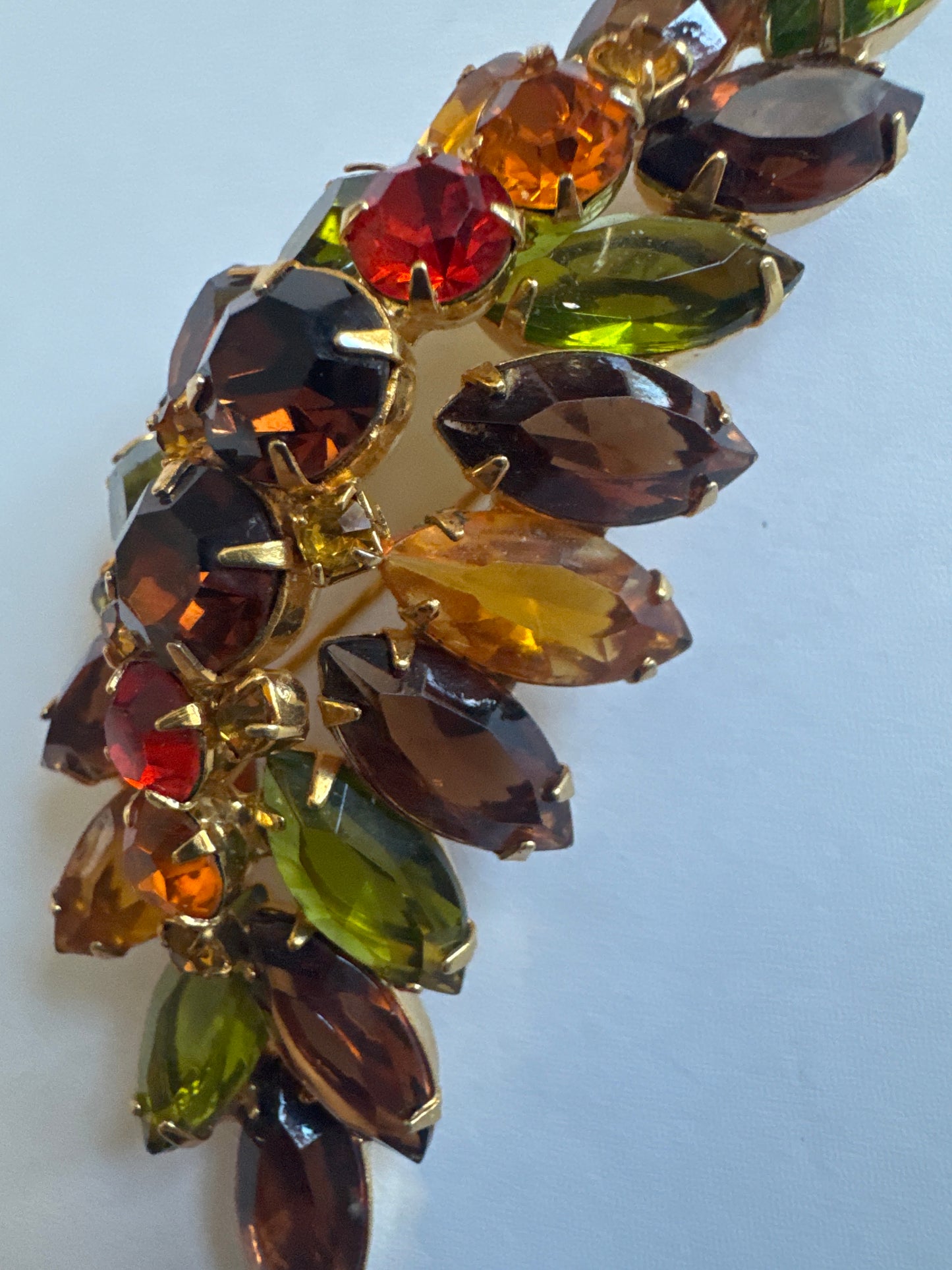 1960s Juliana multilayered autumn colored leaf brooch.