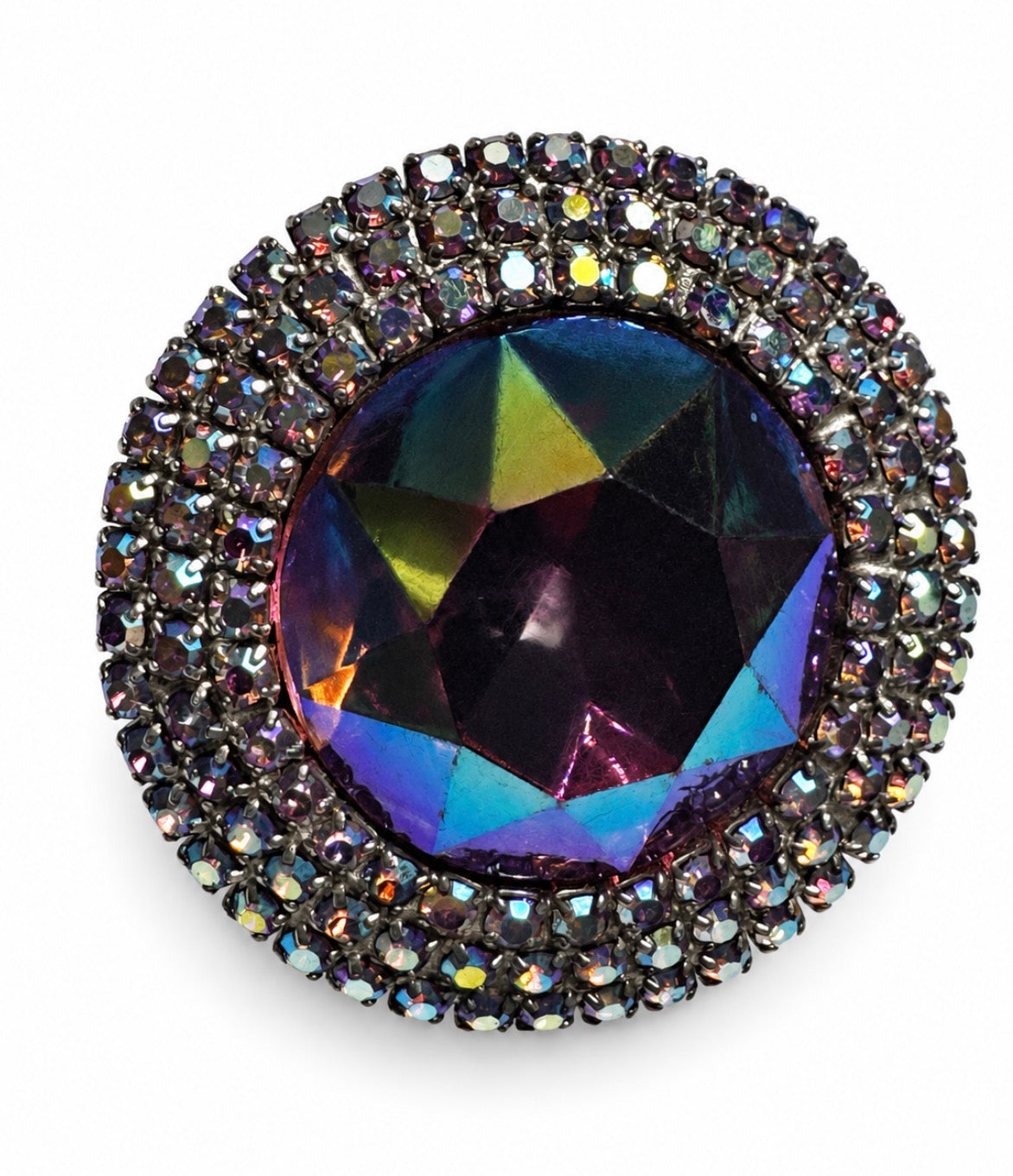 Beautiful signed WARNER button brooch from 1950s featuring extra sparkly watermelon center stone