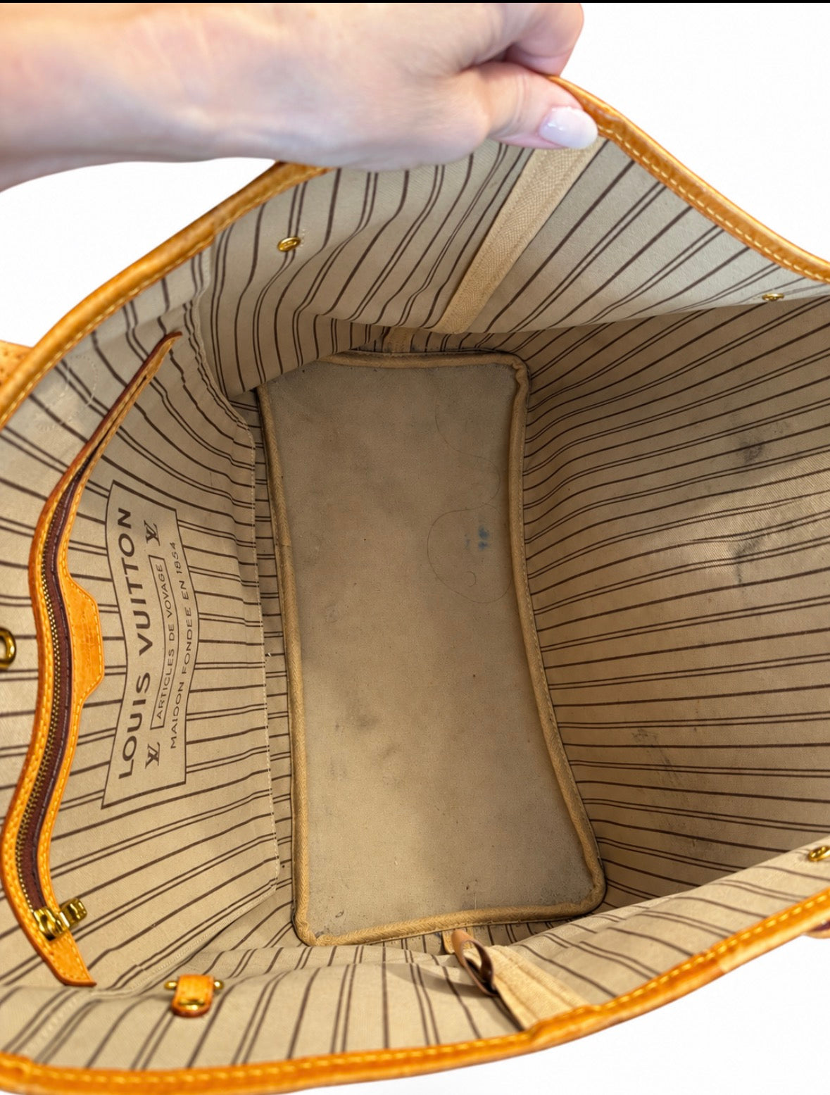 Louis Vuitton Neverfull GM Monogram Tote with Pouch