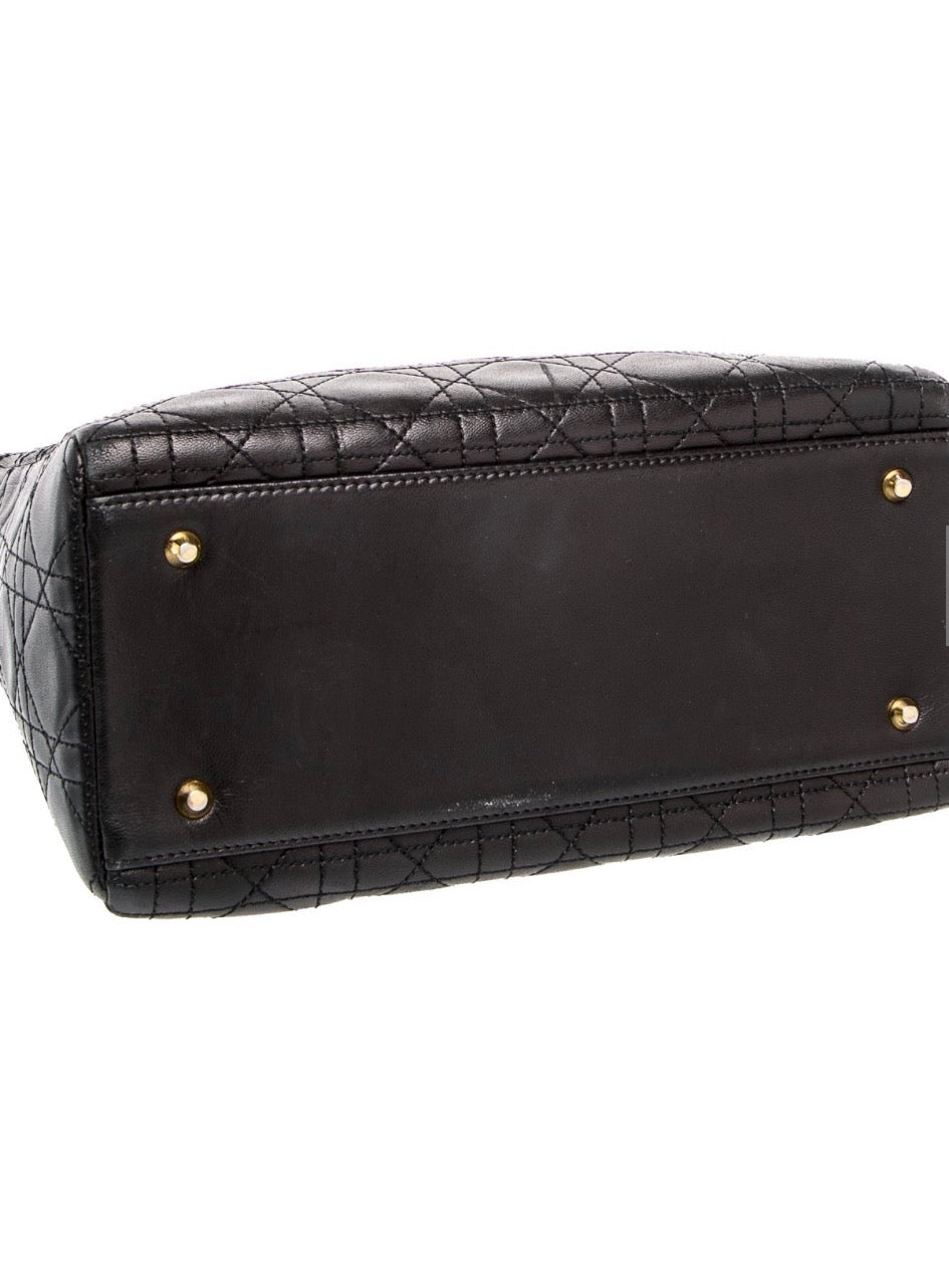 1997 Cannage Lady Dior black leather size medium with gold hardware