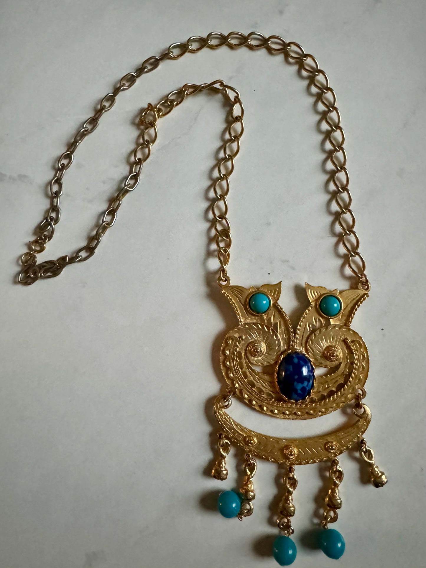 Stunning 1960s pendant necklace with turquoise and blue stones