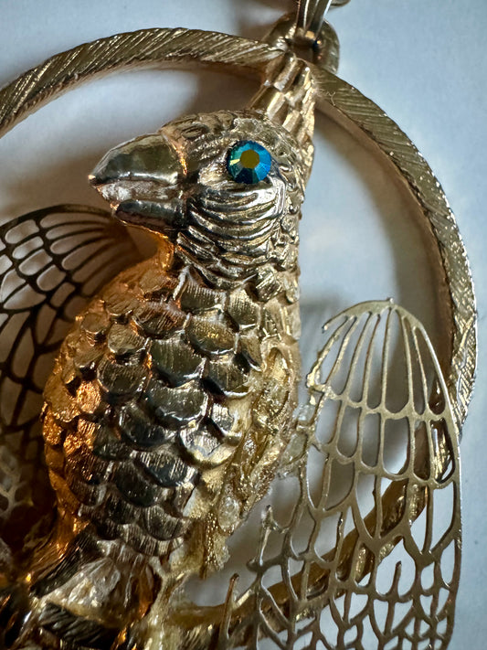 Gorgeous vintage 1960s pendant necklace with rhinestone eye bird