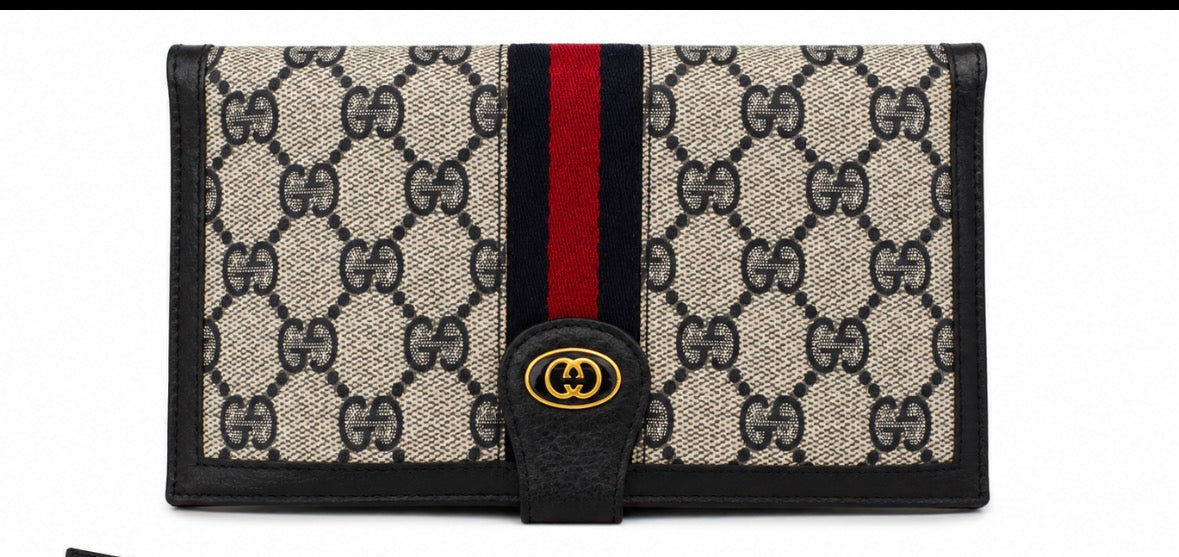 Vintage 1980s Gucci wallet