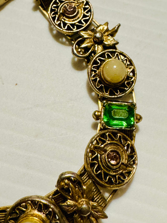 1950s green and pearl gold tone bracelet thin bracelet with decorative flowers