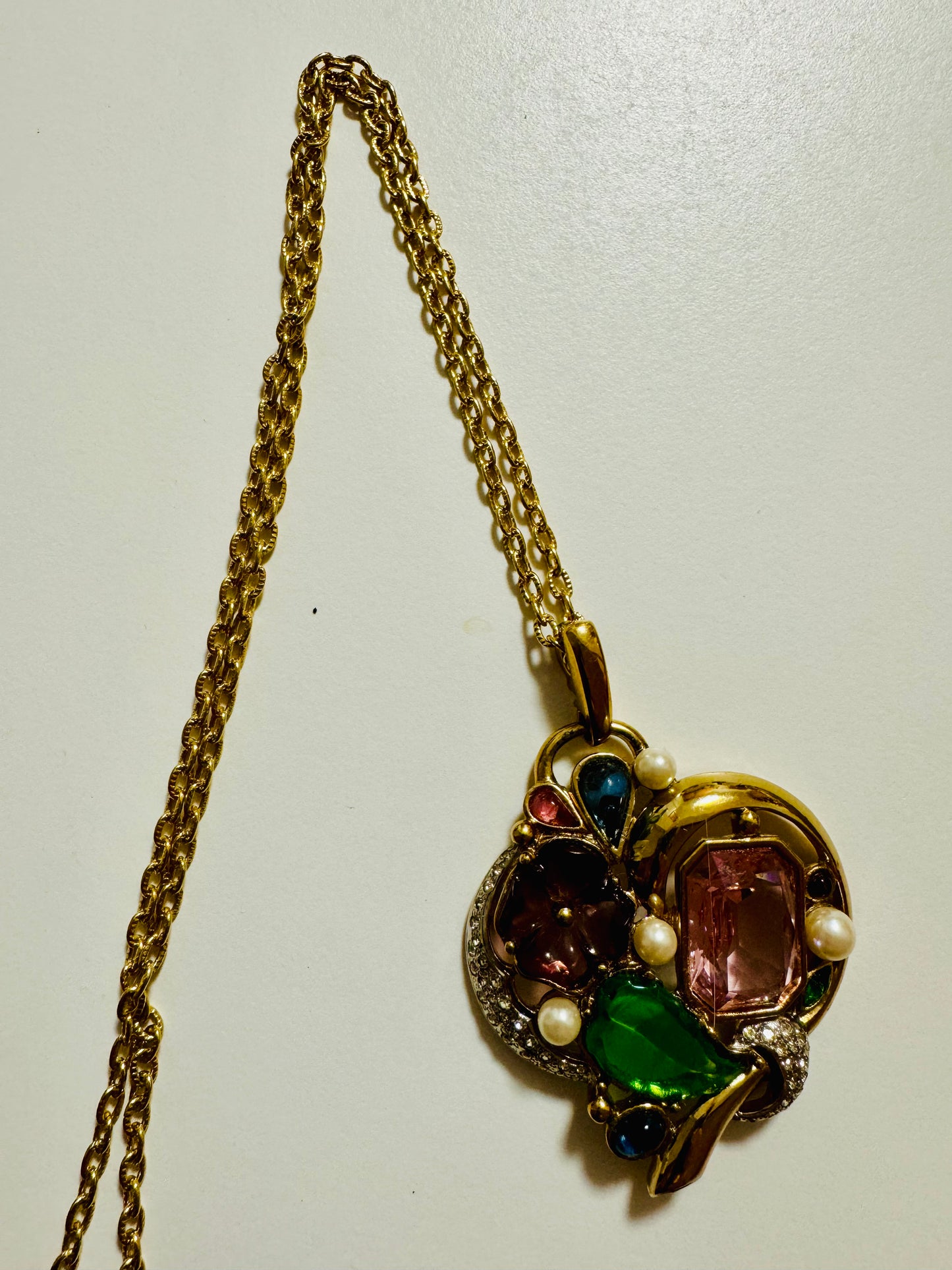 1990's gem stone gold tone pendant necklace