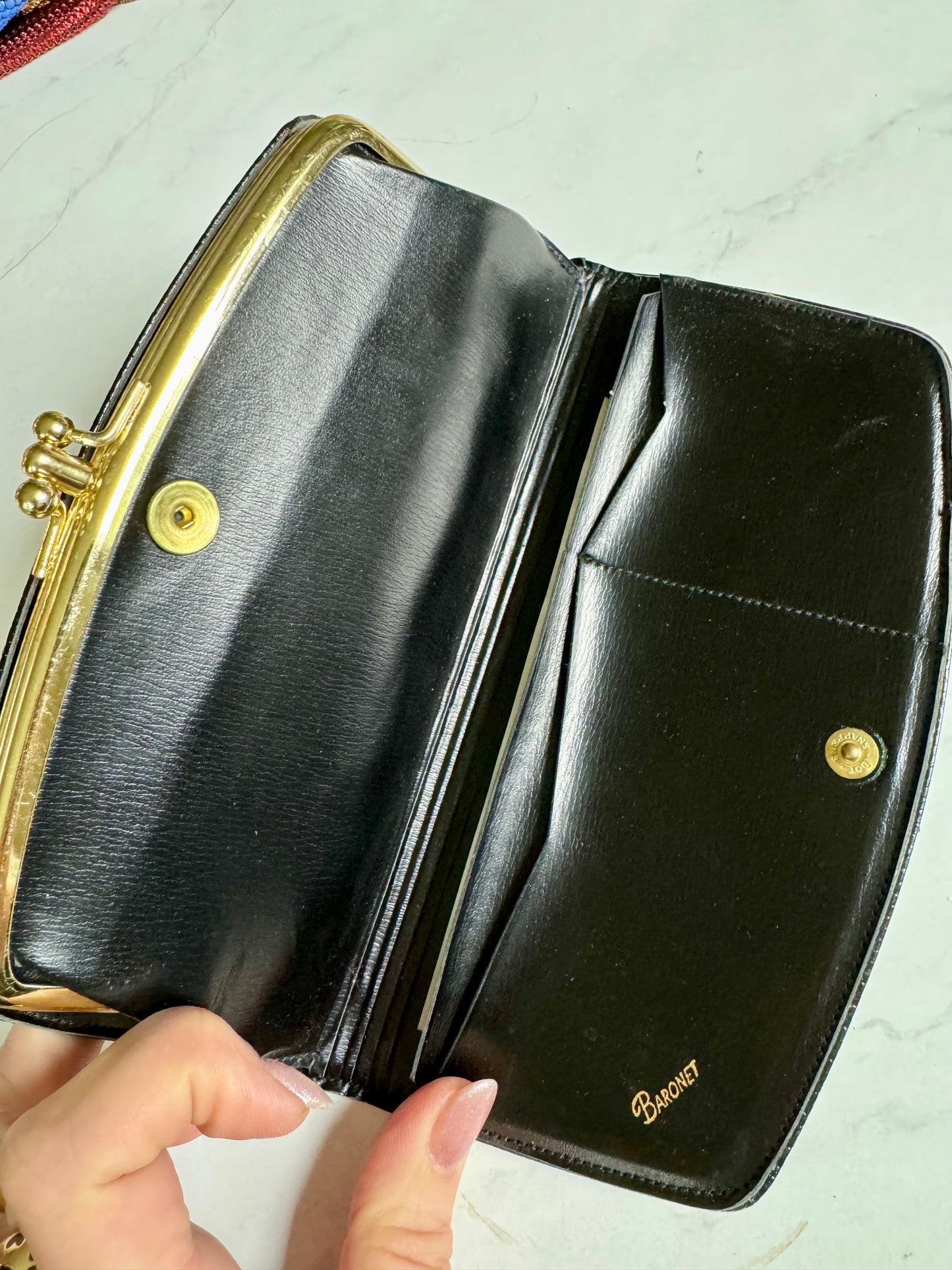 Vintage black never worn Baronet wallet