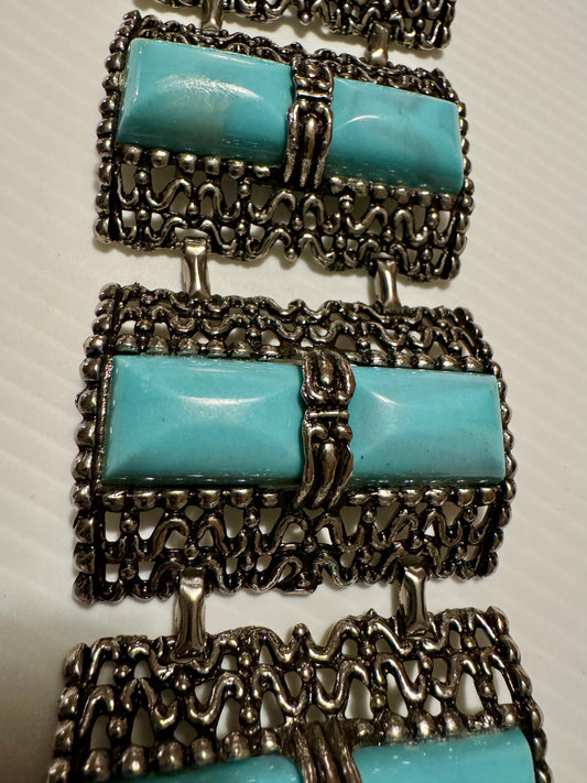 Very pretty aqua Lucite cabochon chunky wide mid century bracelet, 1950s