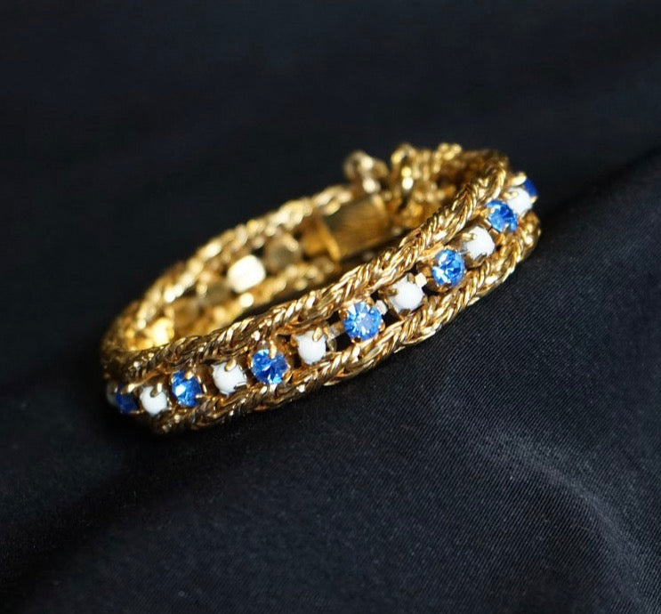 1940s Hattie Carnegie delicate bracelet with clear crystal and blue rhinestones
